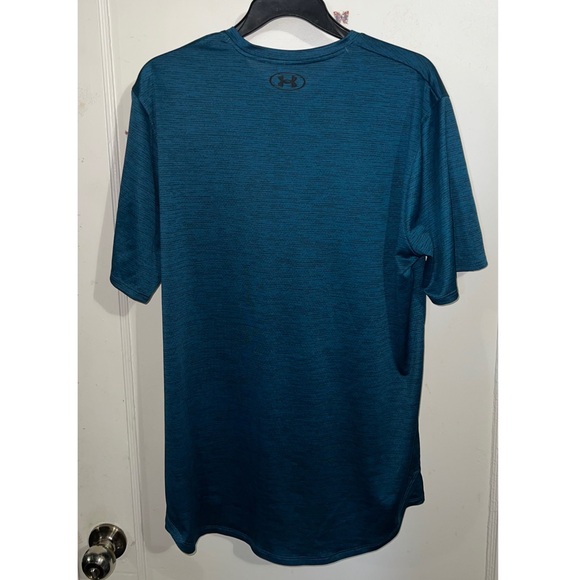 Under Armour Tee - Picture 2 of 2